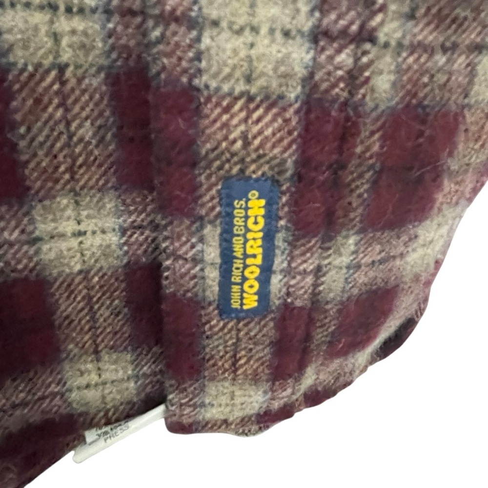 Vintage 80s-2000 Woolrich Burgundy and Cream Heavy Flannel Board Shirt Men’s M - Picture 5 of 7